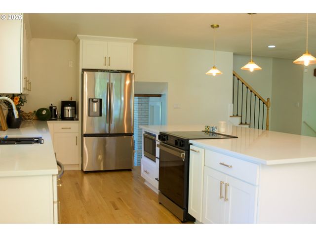 9615 Sw OMARA St, Portland, OR 97223