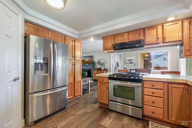 21 N Pit Lane, Nampa, ID 83687