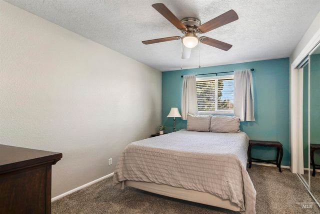 21 N Pit Lane, Nampa, ID 83687