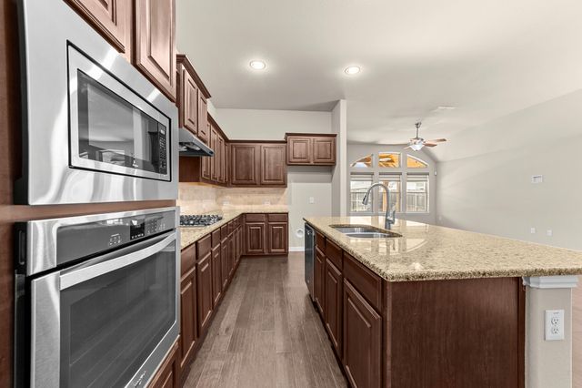 2817 Acacia Lane, Melissa, TX 75454