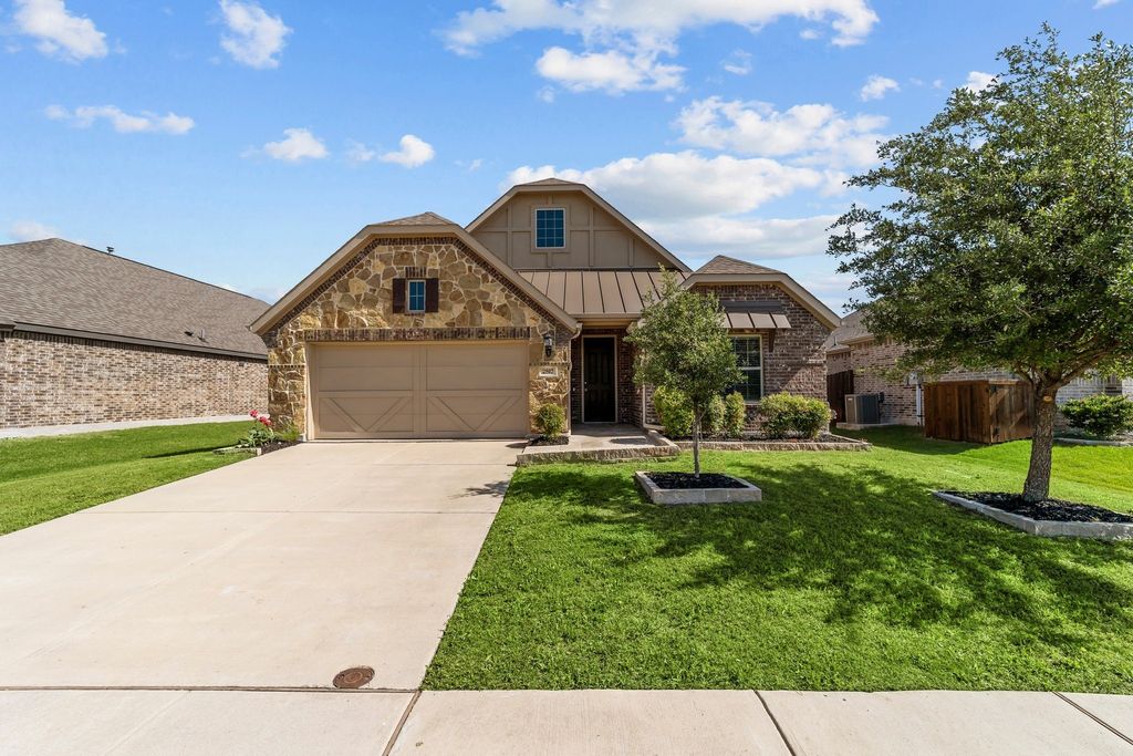 2817 Acacia Lane, Melissa, TX 75454