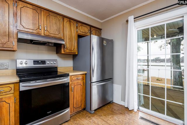 1113 Newberry Shores Drive, Prosperity, SC 29127