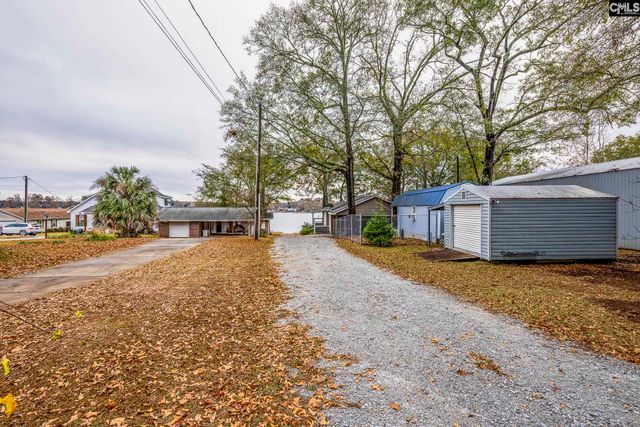 1113 Newberry Shores Drive, Prosperity, SC 29127