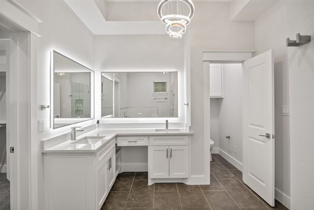 1335 Glidden Street, Dallas, TX 75203