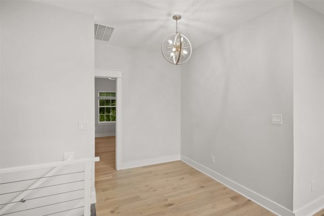 1335 Glidden Street, Dallas, TX 75203