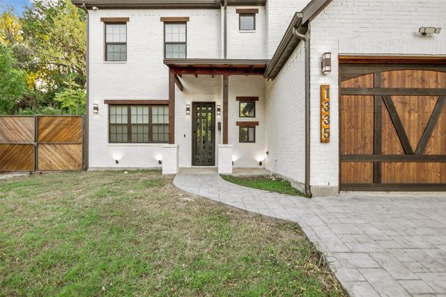 1335 Glidden Street, Dallas, TX 75203