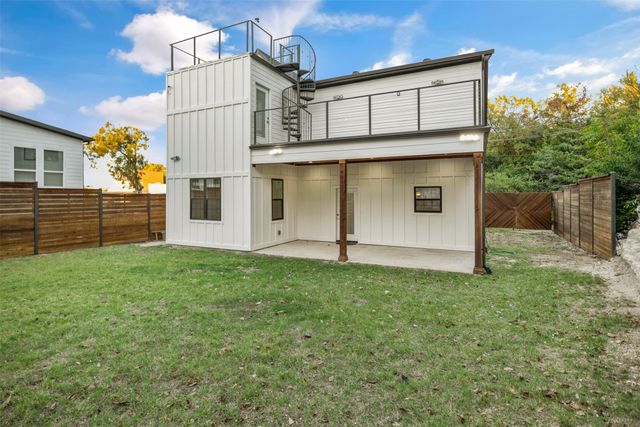 1335 Glidden Street, Dallas, TX 75203