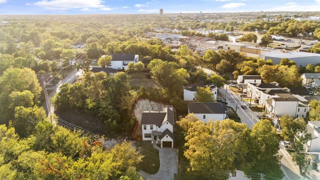 1335 Glidden Street, Dallas, TX 75203