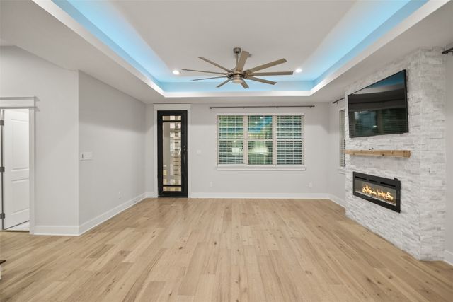 1335 Glidden Street, Dallas, TX 75203