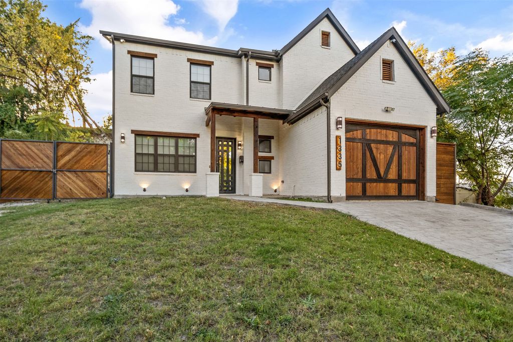 1335 Glidden Street, Dallas, TX 75203