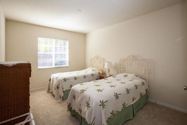6492 EMERALD DUNES Drive 205, West Palm Beach, FL 33411