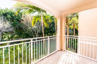 6492 EMERALD DUNES Drive 205, West Palm Beach, FL 33411