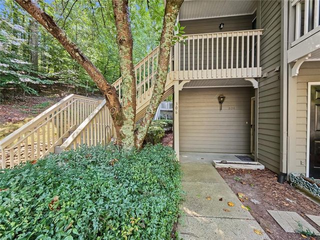 306 Bainbridge Drive, Sandy Springs, GA 30327