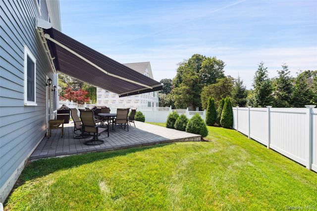 11 Jennifer Lane, Rye Brook, NY 10573