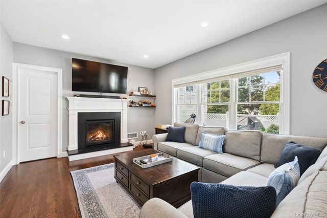 11 Jennifer Lane, Rye Brook, NY 10573