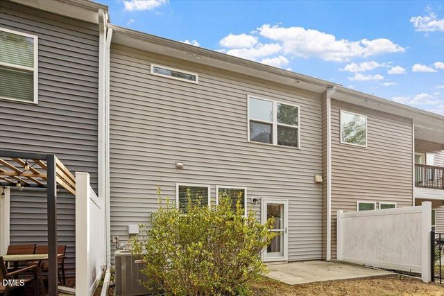 210 Vista Creek Place, Cary, NC 27511