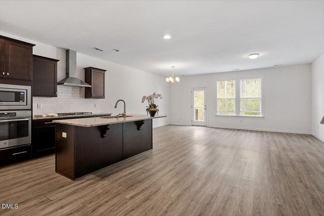 210 Vista Creek Place, Cary, NC 27511