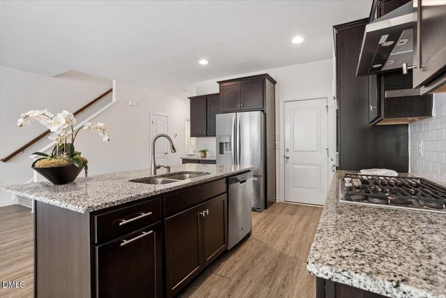 210 Vista Creek Place, Cary, NC 27511