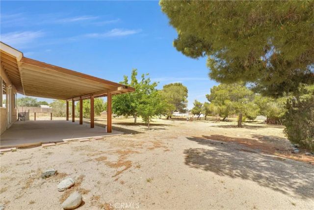 14224 Fort Apache Court, Victorville, CA 92392
