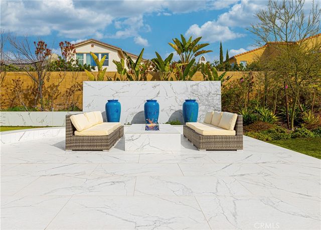 111 Cruiser, Irvine, CA 92618