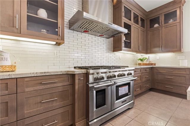 111 Cruiser, Irvine, CA 92618