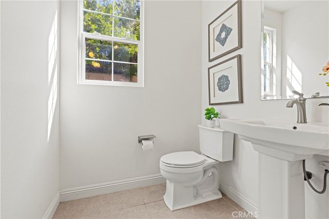 111 Cruiser, Irvine, CA 92618