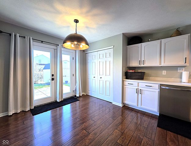 1283 Constitution Drive, Indianapolis, IN 46234