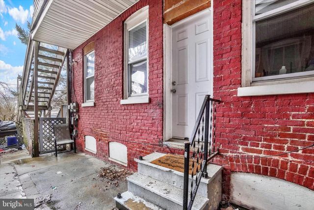 708 E PHILADELPHIA ST, York, PA 17403