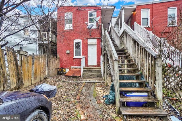 708 E PHILADELPHIA ST, York, PA 17403