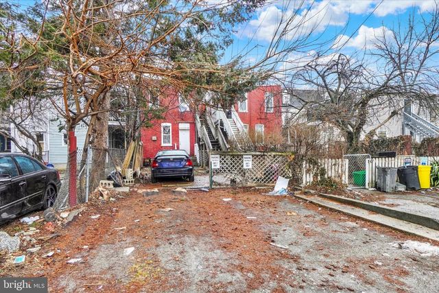 708 E PHILADELPHIA ST, York, PA 17403