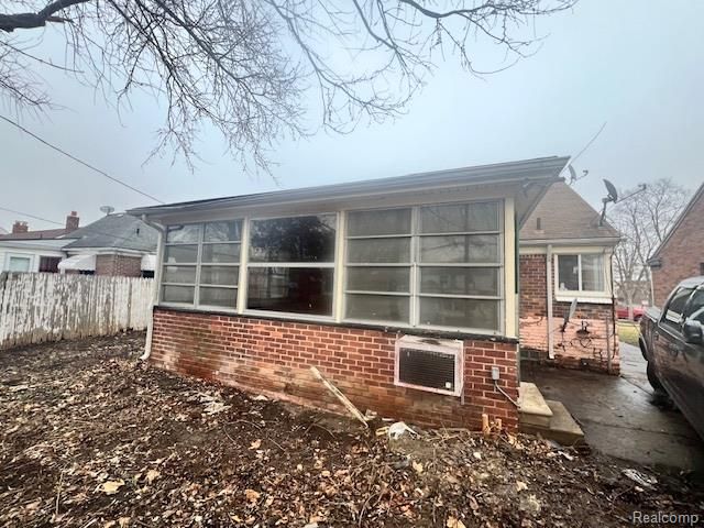 9317 Artesian Street, Detroit, MI 48228