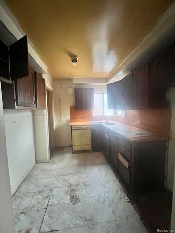 9317 Artesian Street, Detroit, MI 48228