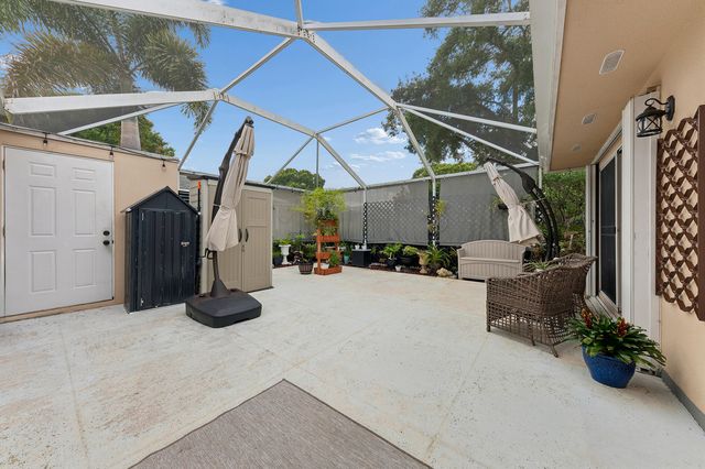 3204 Lakemont Court, Palm Beach Gardens, FL 33403