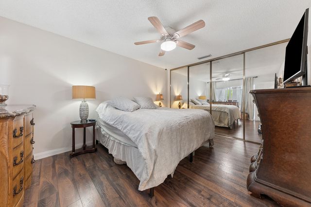 3204 Lakemont Court, Palm Beach Gardens, FL 33403