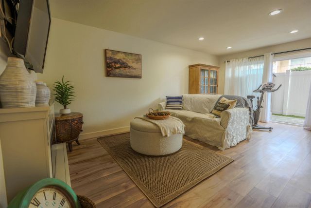 930 Peach Ave 2, El Cajon, CA 92021