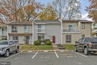 203 GREENFIELD CT, Sterling, VA 20164