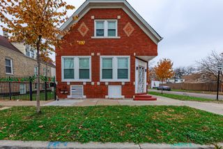 2800 S Saint Louis Avenue, Chicago, IL 60623