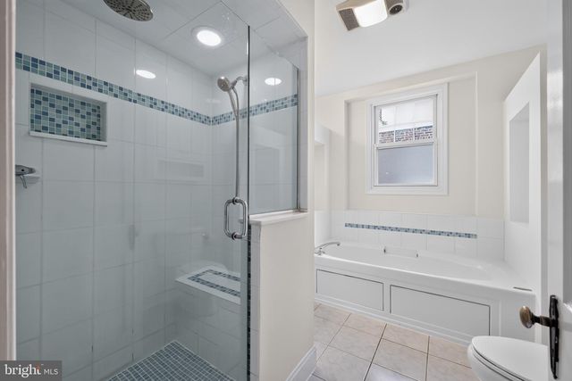 140 ROCHELLE AVE, Philadelphia, PA 19128