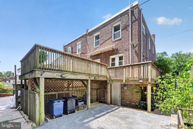 140 ROCHELLE AVE, Philadelphia, PA 19128