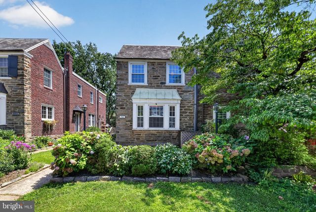 140 ROCHELLE AVE, Philadelphia, PA 19128