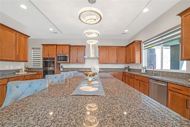 8 Hilltop Crest Street, Henderson, NV 89011