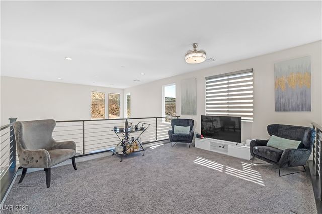 8 Hilltop Crest Street, Henderson, NV 89011