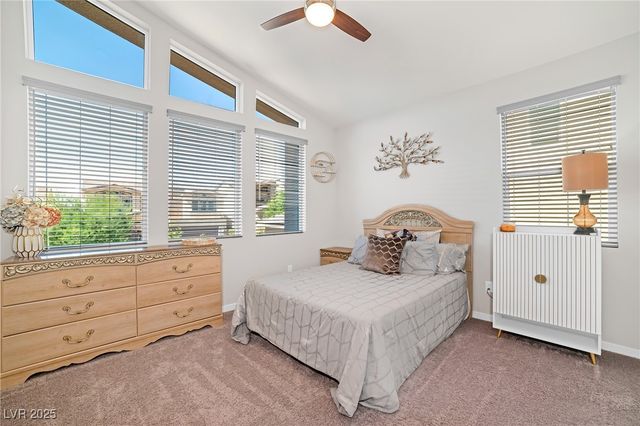 8 Hilltop Crest Street, Henderson, NV 89011