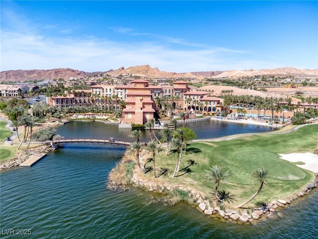 8 Hilltop Crest Street, Henderson, NV 89011