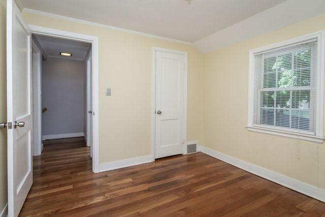 32 Hamilton Rd 32, Wakefield, MA 01880