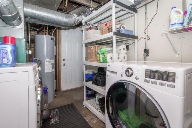 32 Hamilton Rd 32, Wakefield, MA 01880