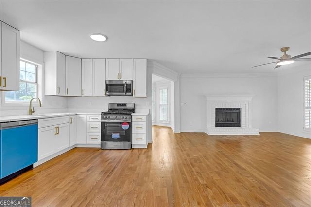 1609 Cumberland Club Road SW, Marietta, GA 30008
