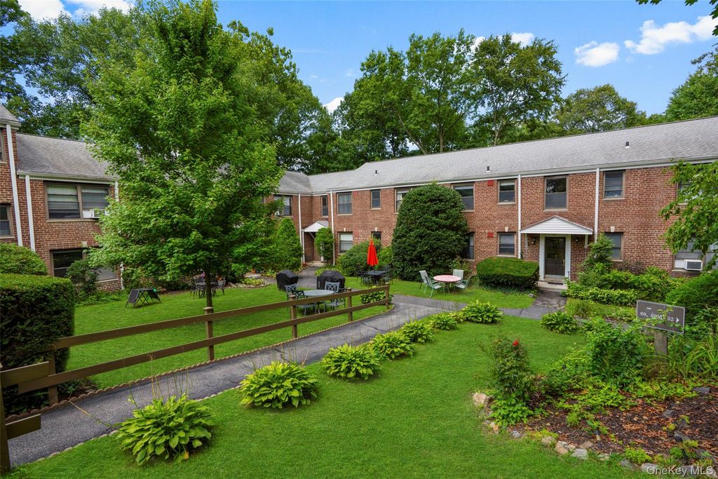 64 Rockledge Road Rockledge 2B, Hartsdale, NY 10530