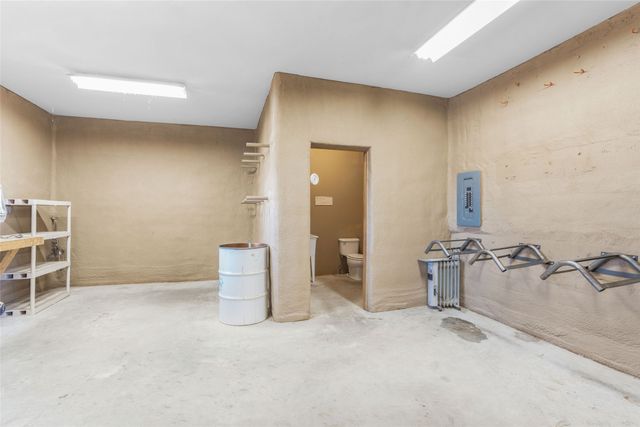 9 Jacinto Road, Santa Fe, NM 87508