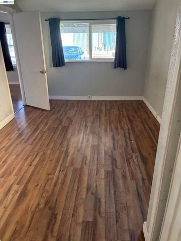 1614 Mono dr., Modesto, CA 94534